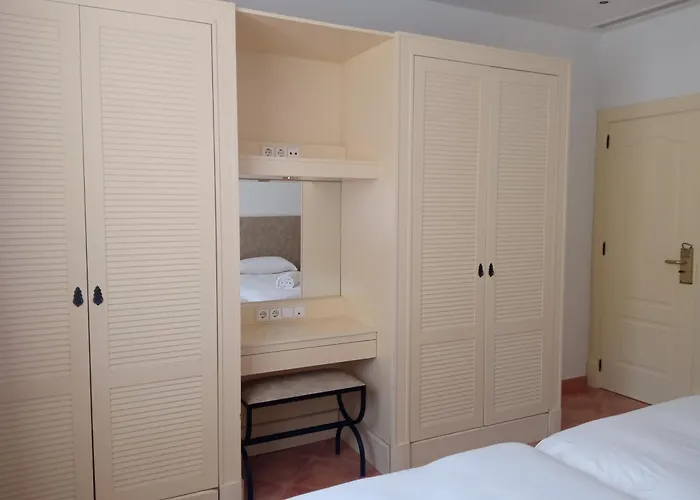 Elio Club 4, Golf & Apartment *