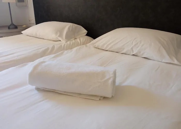 Elio Club 4, Golf & Apartman *